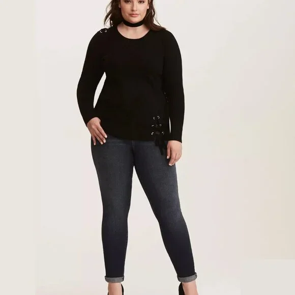 Black Grommet Lace Up Detailed Sweater - Torrid Size 2 - Never Worn - Picture 2 of 4